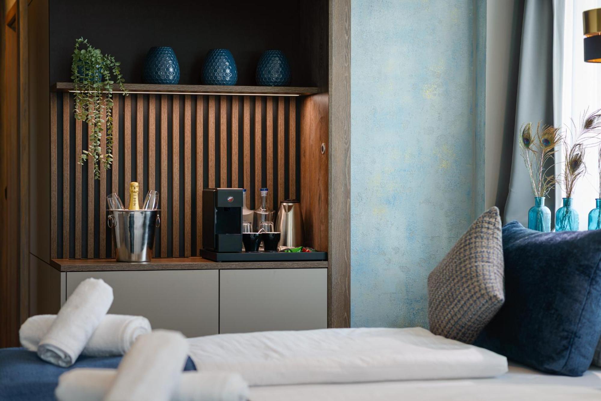Hotel Infinity 4*